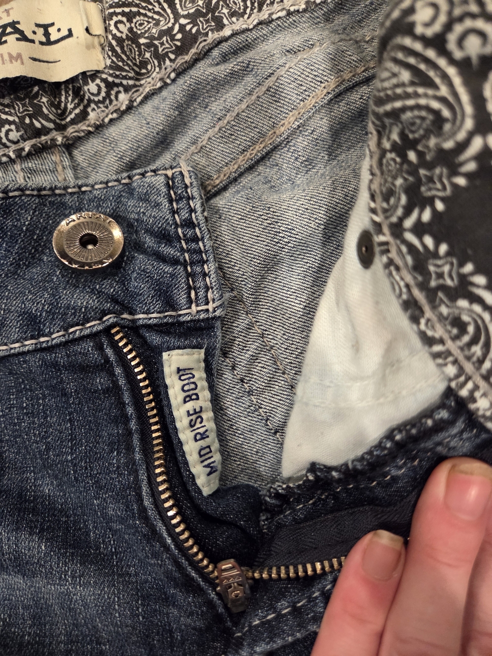 Ariat R.E.A.L Mid Rise Bootcut Jeans - Picture 10 of 10